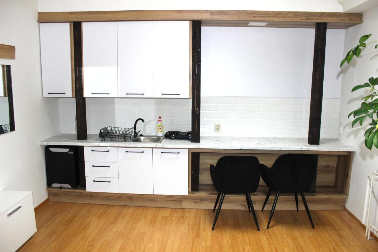 Krasny Priestranny Slnecny Apartman V Centre Mesta Trenčín Exterior foto