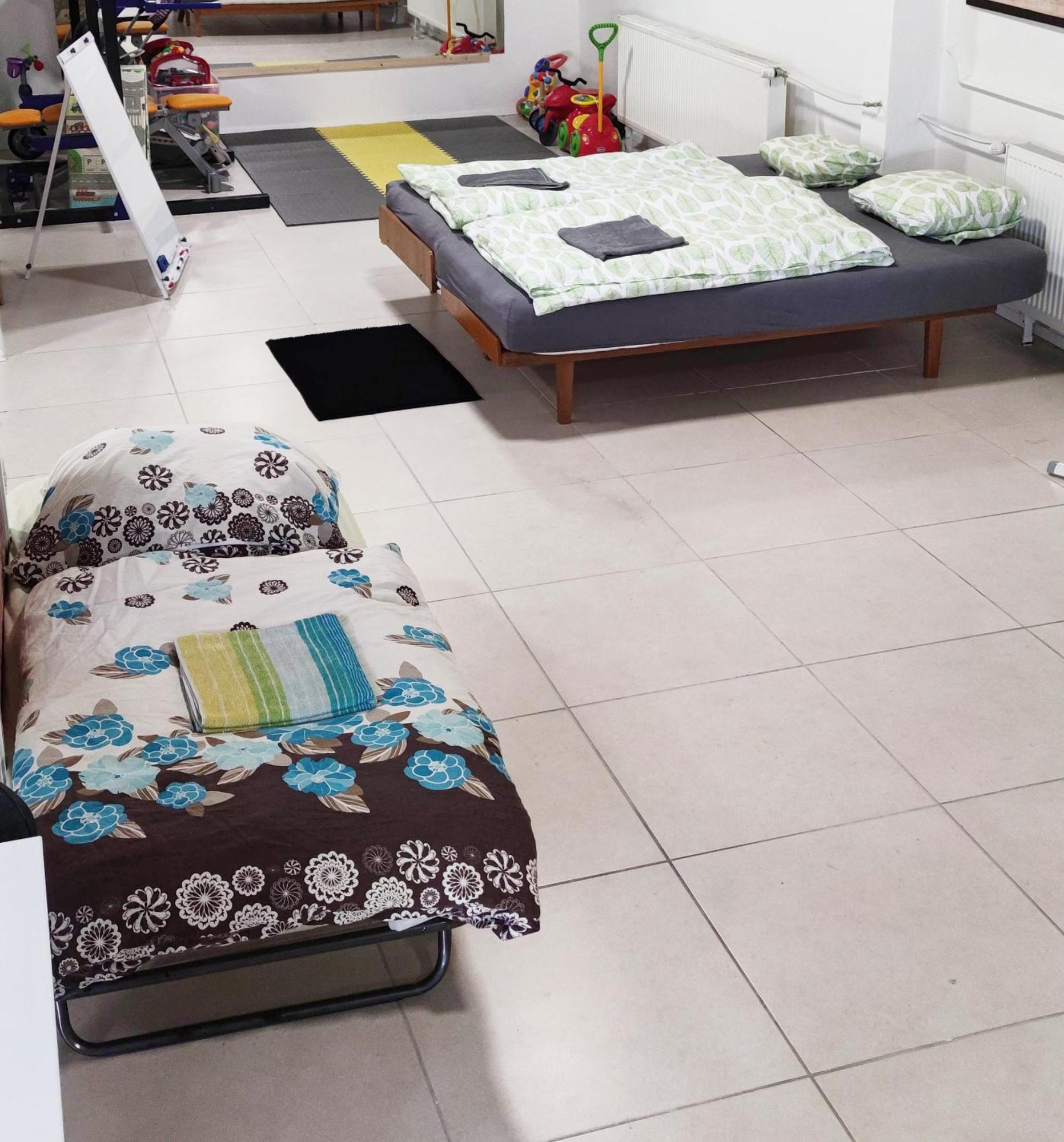 Krasny Priestranny Slnecny Apartman V Centre Mesta Trenčín Exterior foto